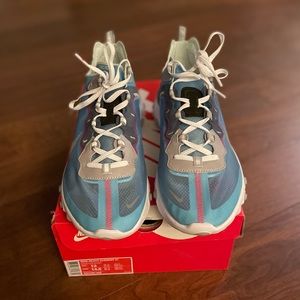 Nike React Element 87